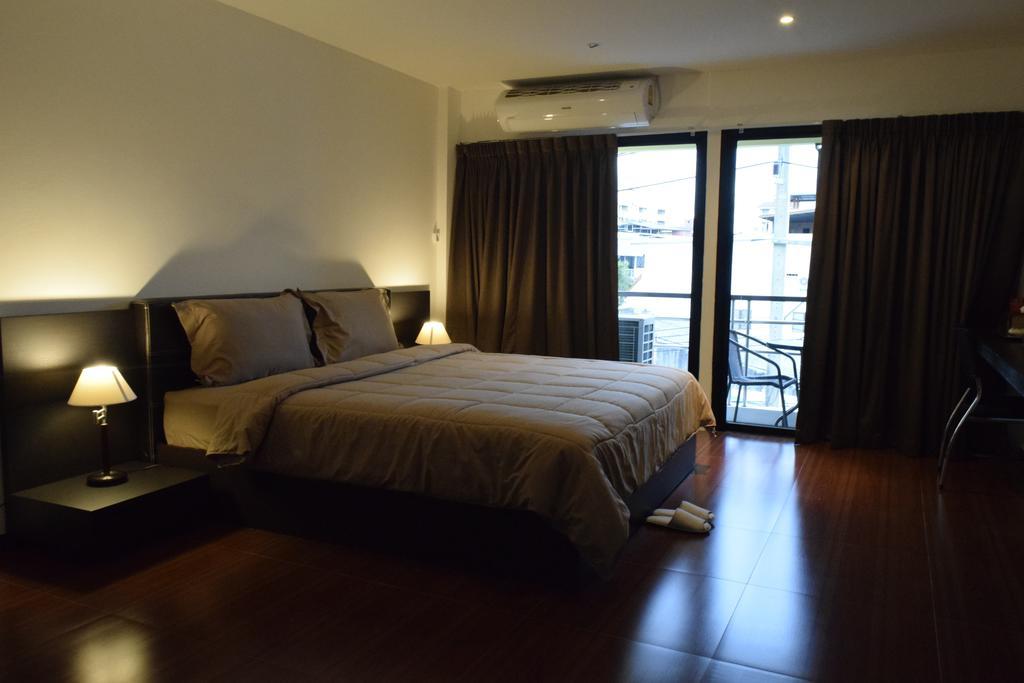 Hideaway Guest House And Bar Pattaya Buitenkant foto