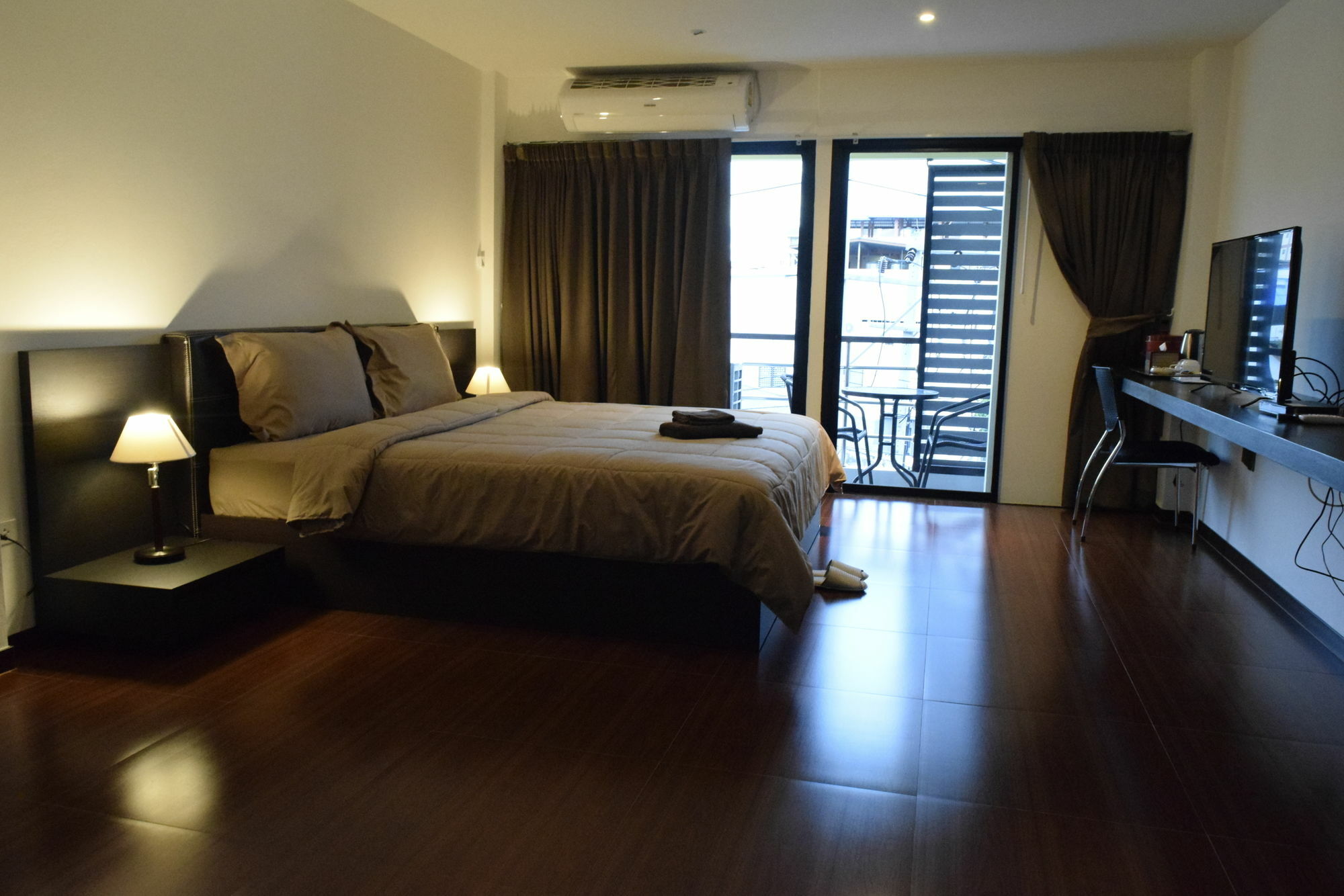 Hideaway Guest House And Bar Pattaya Buitenkant foto