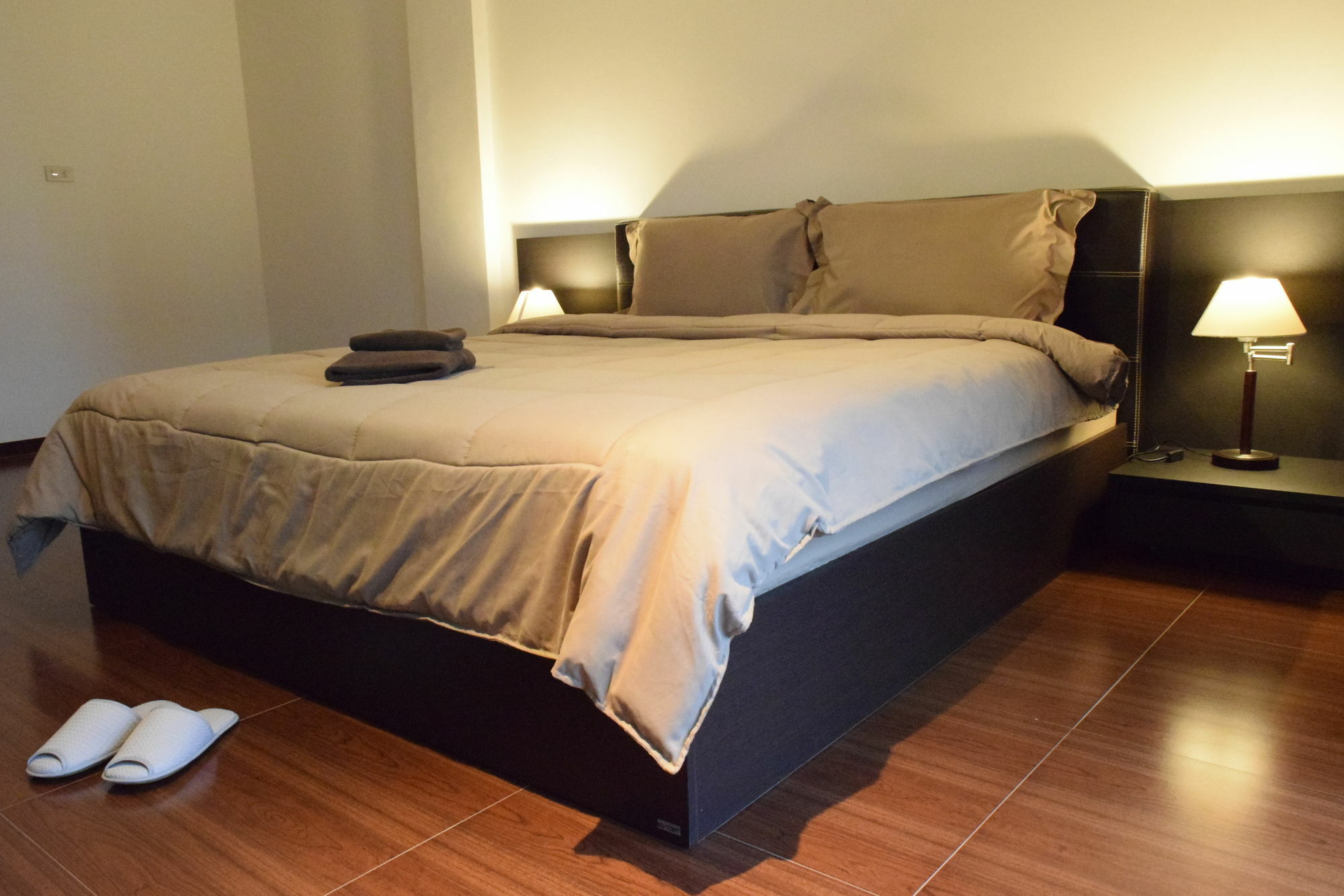 Hideaway Guest House And Bar Pattaya Buitenkant foto